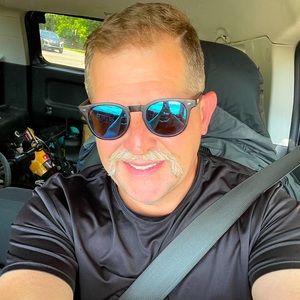 Meet your Posher, Billy